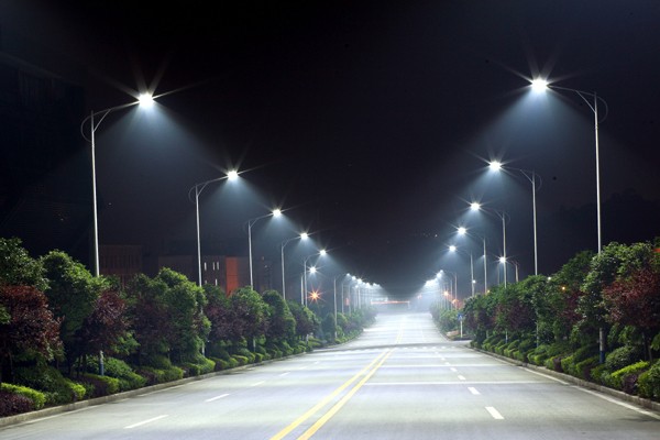 Ứng dụng của bóng đèn cao áp 150w trong đời sống