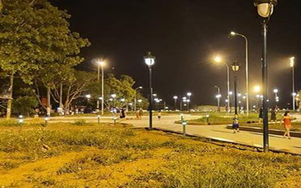 Trụ đèn sân vườn công viên